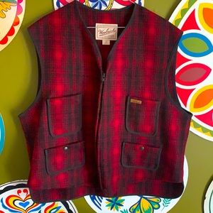 NWT Woolrich Buffalo plaid vest
